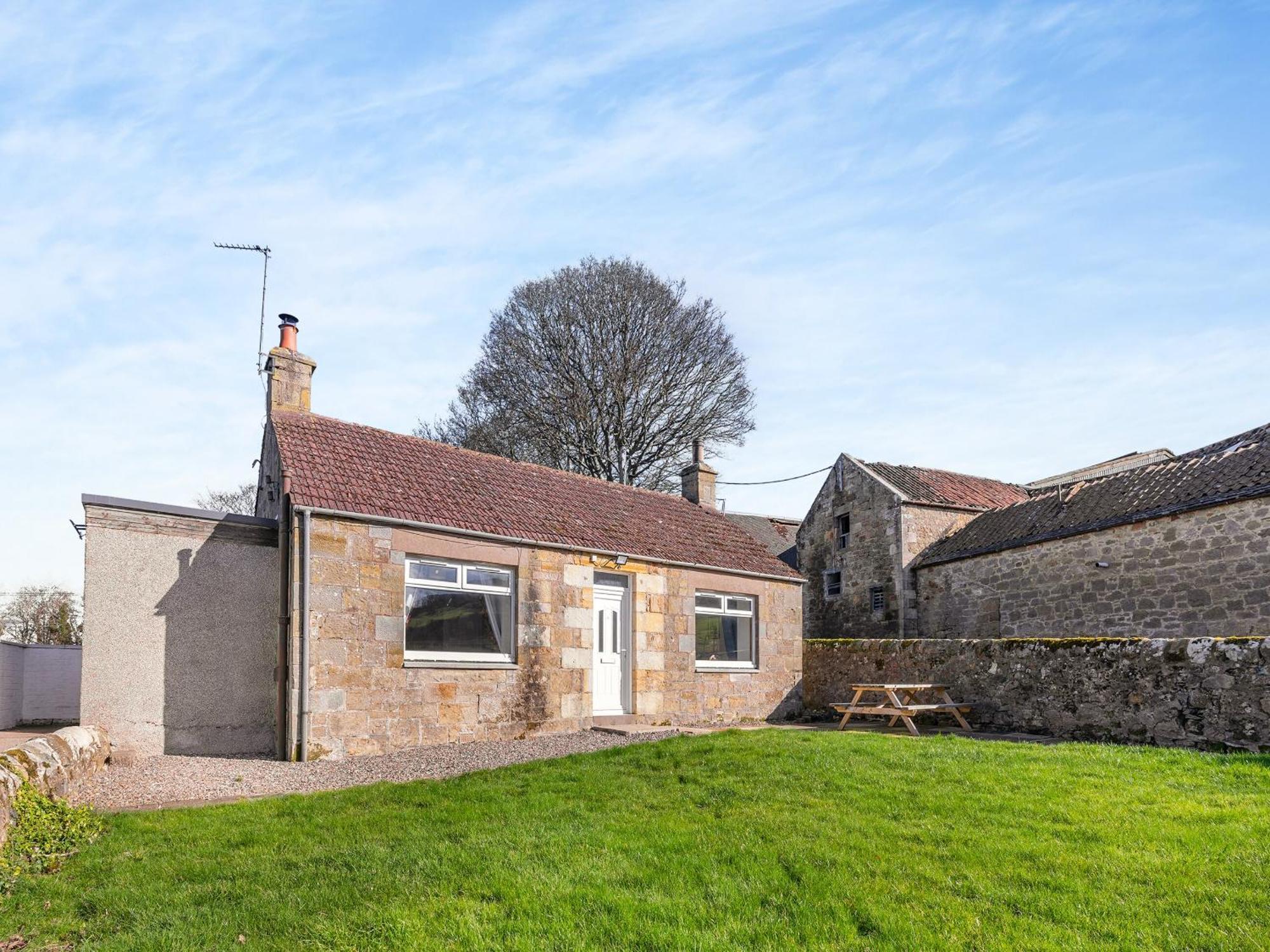 The Old Shepherds Cottage Pitlessie Exteriör bild